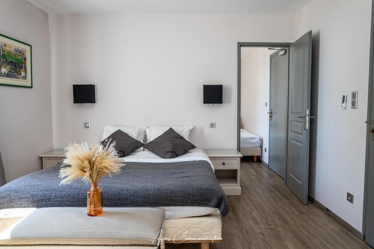 Logis Du Champ De Mars Hotel Puy-Saint-Martin Ngoại thất bức ảnh