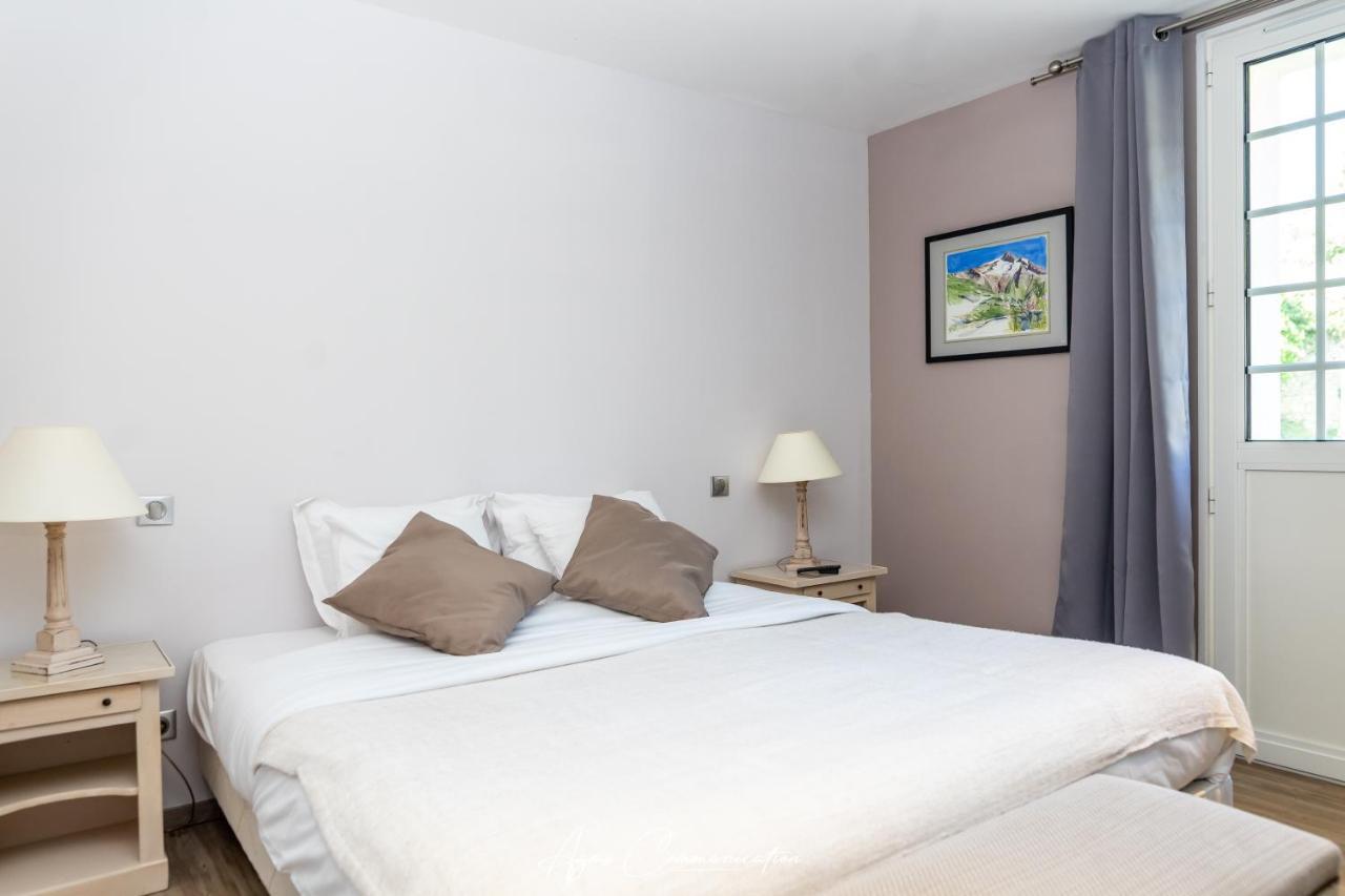 Logis Du Champ De Mars Hotel Puy-Saint-Martin Ngoại thất bức ảnh