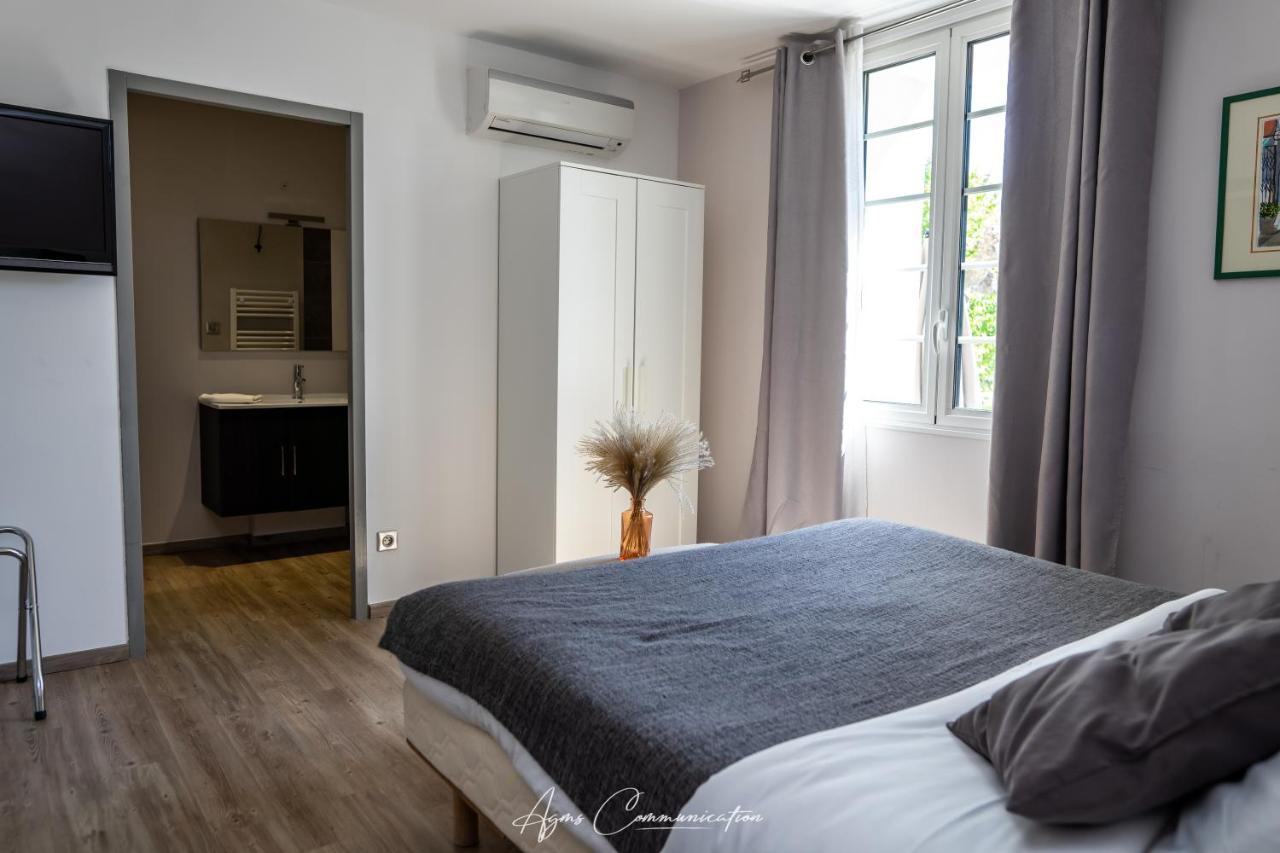 Logis Du Champ De Mars Hotel Puy-Saint-Martin Ngoại thất bức ảnh