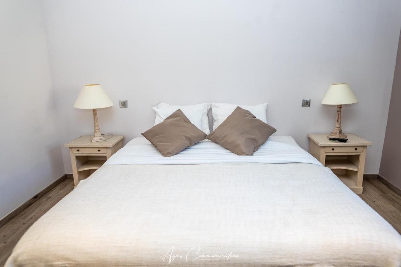 Logis Du Champ De Mars Hotel Puy-Saint-Martin Ngoại thất bức ảnh