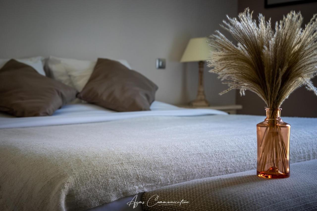 Logis Du Champ De Mars Hotel Puy-Saint-Martin Ngoại thất bức ảnh