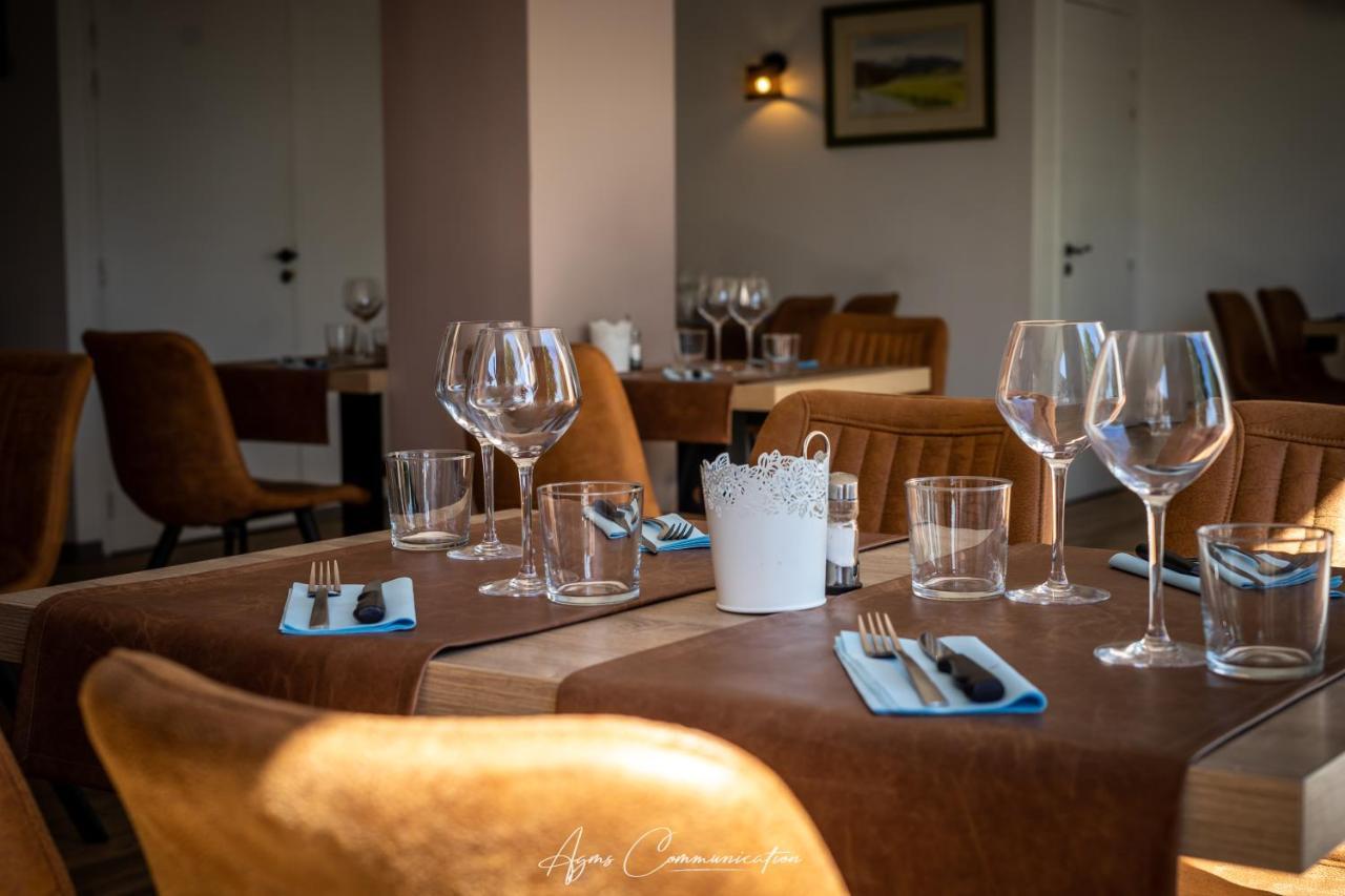 Logis Du Champ De Mars Hotel Puy-Saint-Martin Ngoại thất bức ảnh